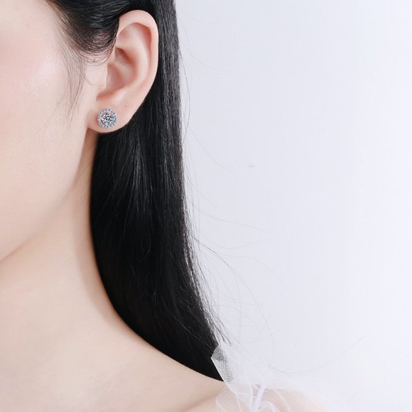 Certified 1ct. t.w. Moissanite Diamond Round Halo Stud Earrings NEW - Picture 2 of 9